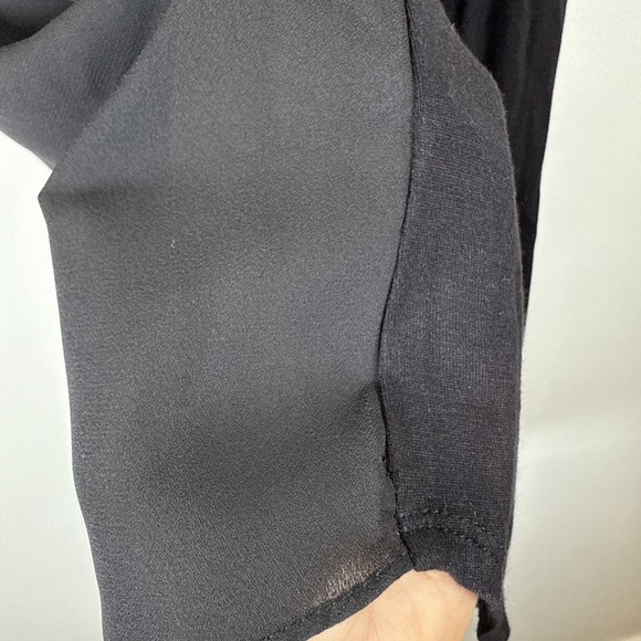 Fortune + Ivy Sleeveless Top Tank Medium Black Front Zip Silver Mixed Media‎ NEW - Picture 4 of 8